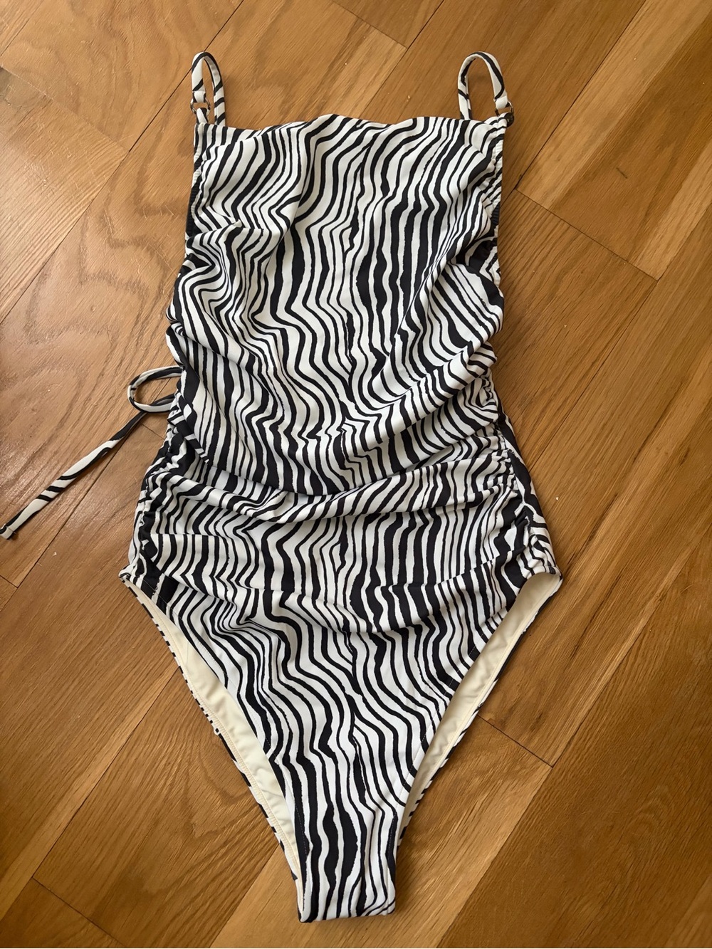 Zulu & Zephyr Black and White Zebra Print One-Piece 2 NWT